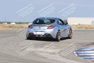 media/Sep-20-2025-Extreme Speed (Sat) [[1fcc23683c]]/Orange (Mid Intermediate)/Session 3 (Offramp)/